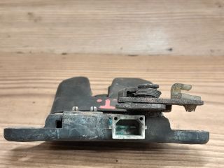 bontott VW PASSAT B5 Csomagtérajtó Zárszerkezet