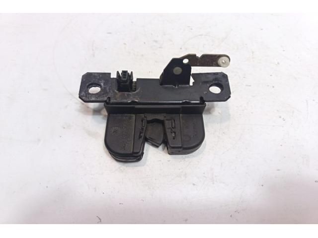 bontott VW PASSAT B5 Csomagtérajtó Zárszerkezet