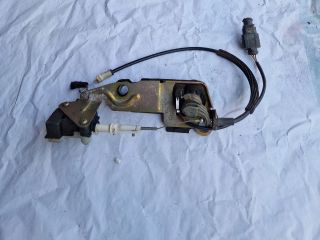 bontott VW PASSAT B5 Csomagtérajtó Zárszerkezet