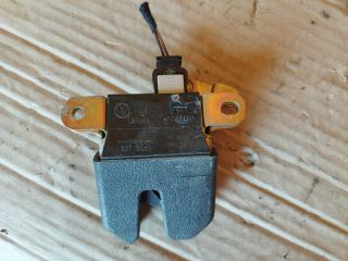 bontott VW PASSAT B5 Csomagtérajtó Zárszerkezet