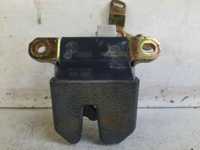 bontott VW PASSAT B5 Csomagtérajtó Zárszerkezet