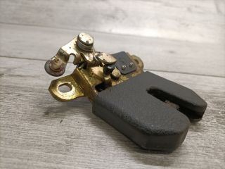 bontott VW PASSAT B5 Csomagtérajtó Zárszerkezet