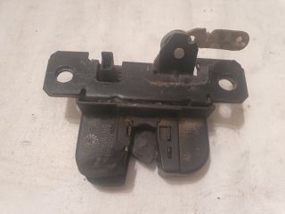 bontott VW PASSAT B5 Csomagtérajtó Zárszerkezet