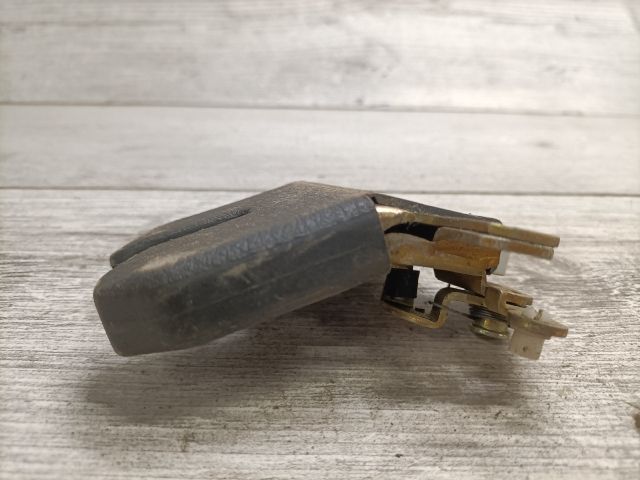 bontott VW PASSAT B5 Csomagtérajtó Zárszerkezet