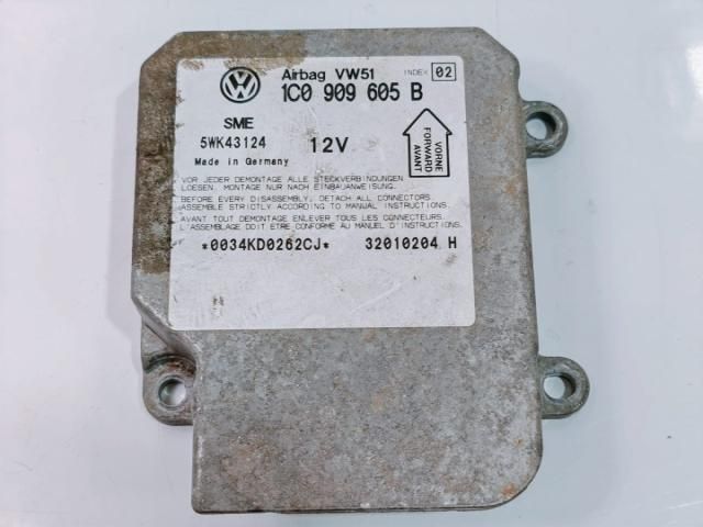 bontott VW PASSAT B5 Elektronika (Magában)