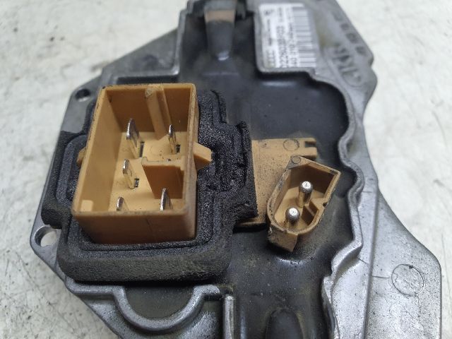 bontott VW PASSAT B5 Előtét Ellenállás Fűtőmotor