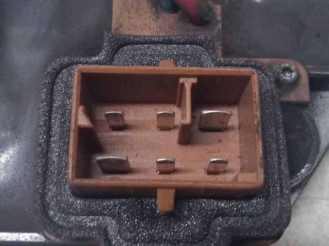 bontott VW PASSAT B5 Előtét Ellenállás Fűtőmotor