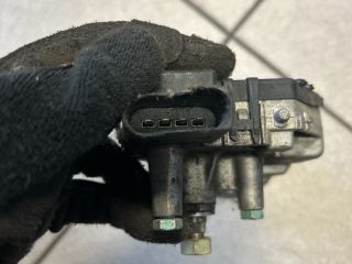 bontott VW PASSAT B5 Első Ablaktörlő Motor