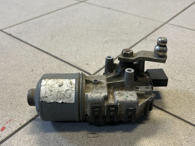 bontott VW PASSAT B5 Első Ablaktörlő Motor