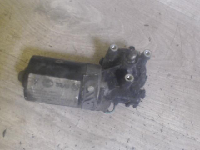 bontott VW PASSAT B5 Első Ablaktörlő Motor