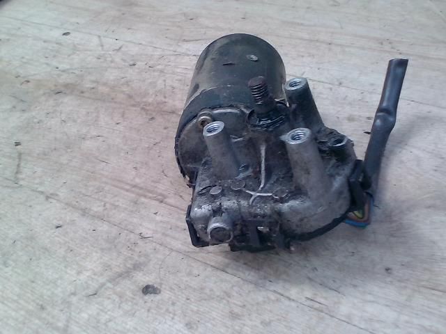 bontott VW PASSAT B5 Első Ablaktörlő Motor