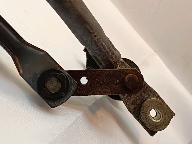 bontott VW PASSAT B5 Első Ablaktörlő Szerkezet Motorral