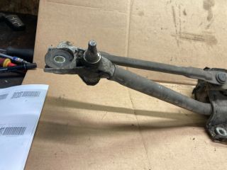 bontott VW PASSAT B5 Első Ablaktörlő Szerkezet Motorral