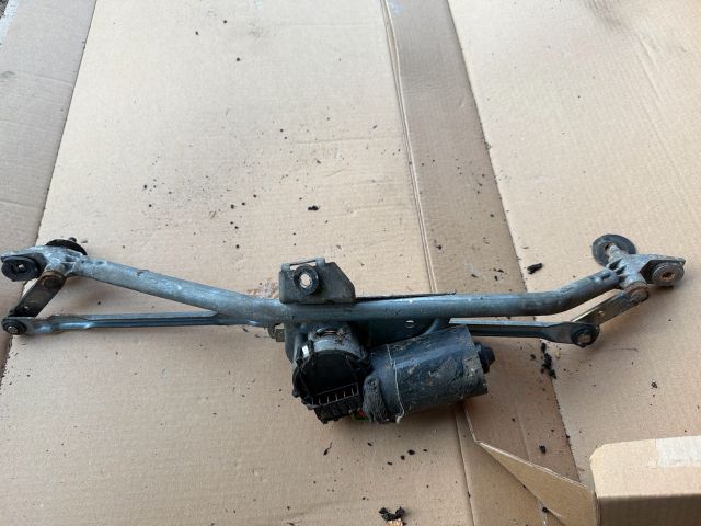 bontott VW PASSAT B5 Első Ablaktörlő Szerkezet Motorral