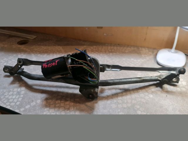 bontott VW PASSAT B5 Első Ablaktörlő Szerkezet Motorral