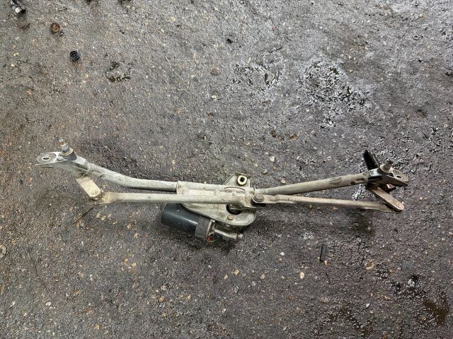 bontott VW PASSAT B5 Első Ablaktörlő Szerkezet Motorral