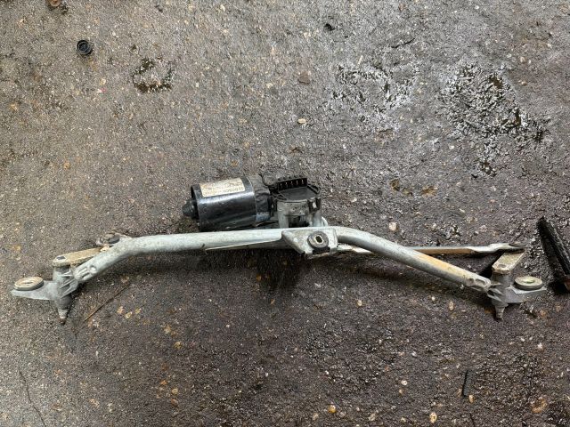 bontott VW PASSAT B5 Első Ablaktörlő Szerkezet Motorral