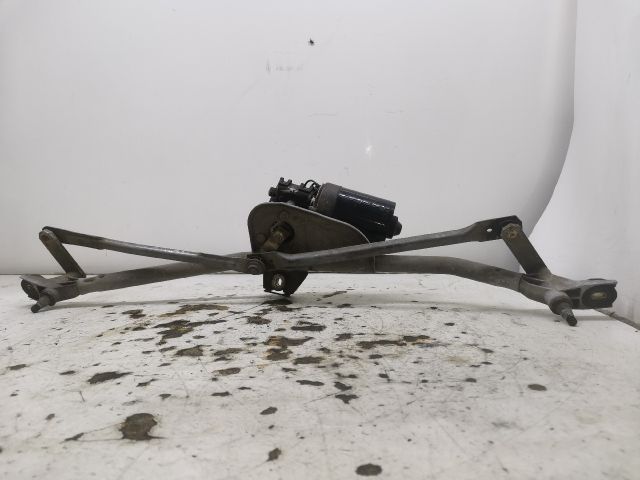 bontott VW PASSAT B5 Első Ablaktörlő Szerkezet Motorral