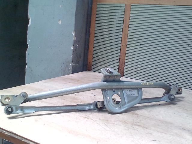 bontott VW PASSAT B5 Első Ablaktörlő Szerkezet