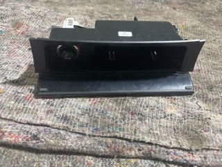 bontott VW PASSAT B5 Első Hamutartó