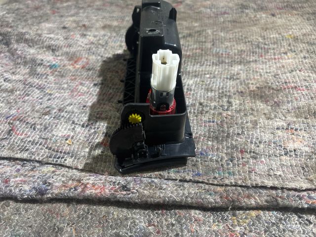 bontott VW PASSAT B5 Első Hamutartó