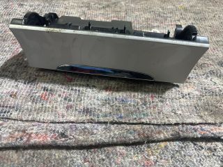 bontott VW PASSAT B5 Első Hamutartó