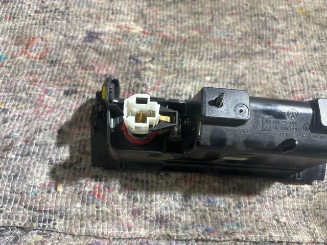 bontott VW PASSAT B5 Első Hamutartó