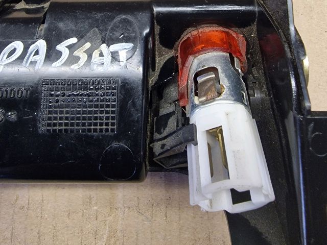 bontott VW PASSAT B5 Első Hamutartó