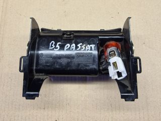 bontott VW PASSAT B5 Első Hamutartó
