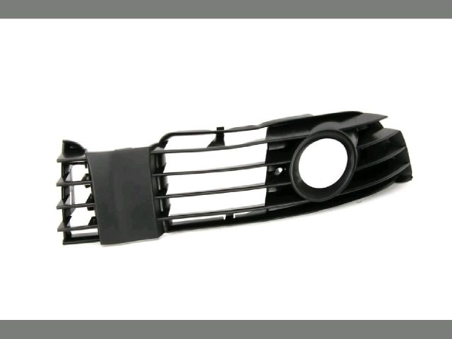 bontott VW PASSAT B5 Első Lökhárító Jobb Díszrács