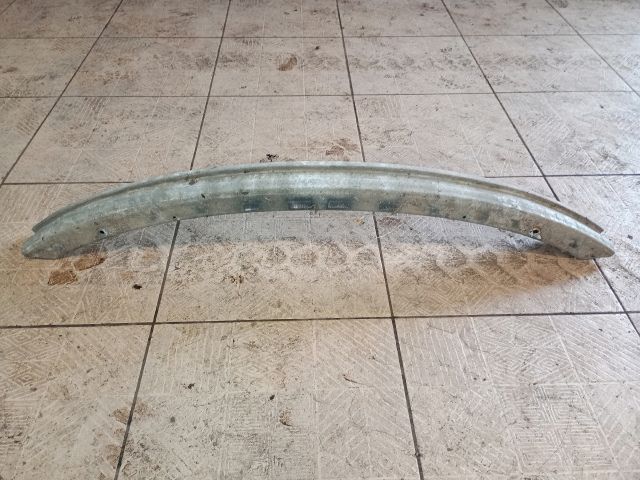 bontott VW PASSAT B5 Első Lökhárító Merevítő (Fém)