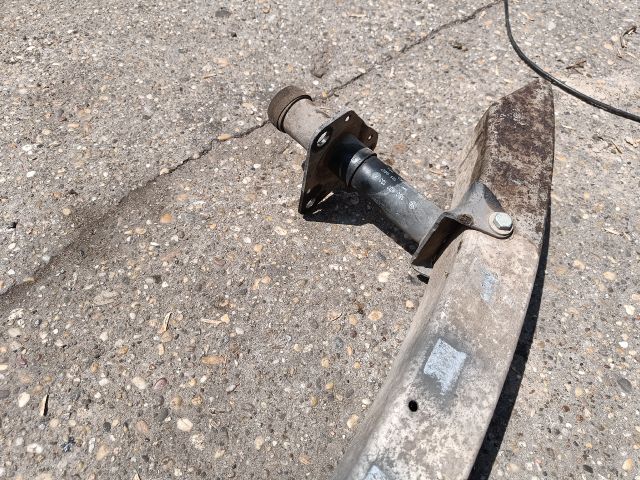 bontott VW PASSAT B5 Első Lökhárító Merevítő (Fém)