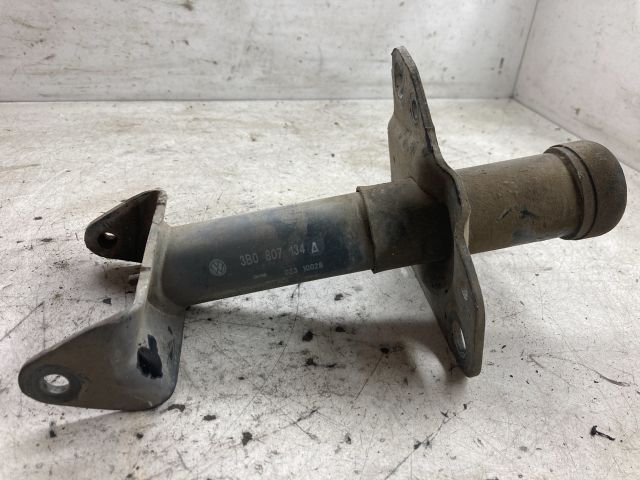 bontott VW PASSAT B5 Első Lökhárító Merevítő (Fém)