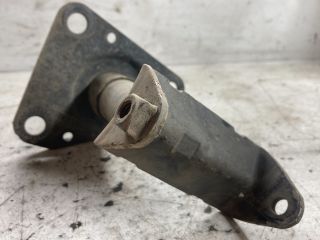 bontott VW PASSAT B5 Első Lökhárító Merevítő (Fém)