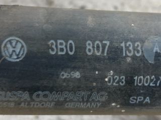 bontott VW PASSAT B5 Első Lökhárító Merevítő (Fém)