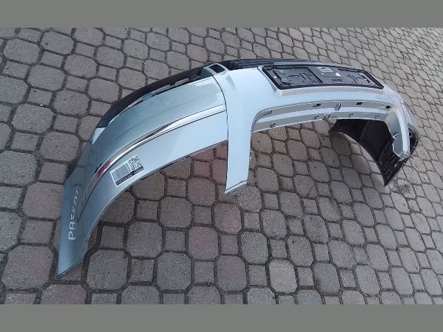 bontott VW PASSAT B5 Első Lökhárító (Részeivel)