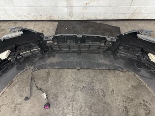 bontott VW PASSAT B5 Első Lökhárító (Részeivel)