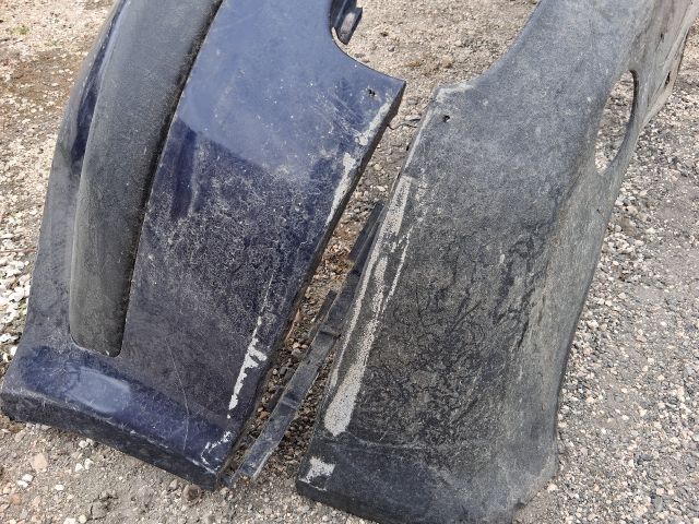 bontott VW PASSAT B5 Első Lökhárító (Részeivel)