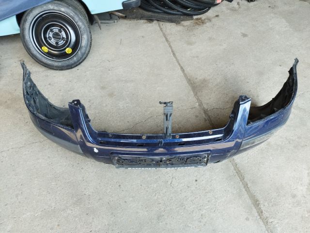 bontott VW PASSAT B5 Első Lökhárító (Részeivel)