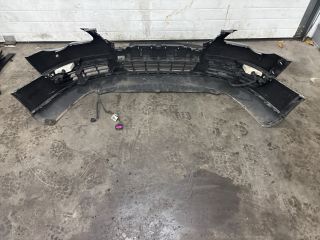 bontott VW PASSAT B5 Első Lökhárító (Részeivel)