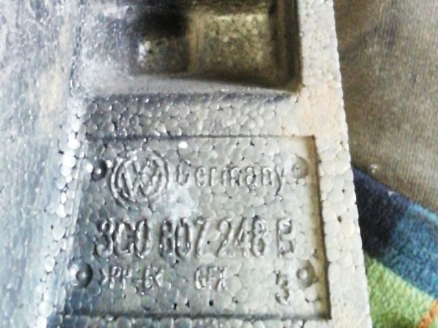 bontott VW PASSAT B5 Első Lökhárító Ütközés Elnyelő Hab