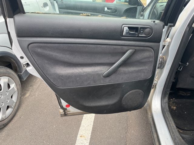 bontott VW PASSAT B5 Emelő