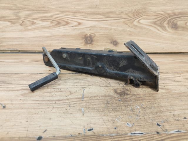 bontott VW PASSAT B5 Emelő