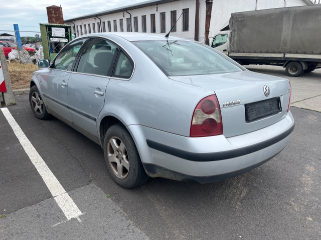 bontott VW PASSAT B5 Emelő
