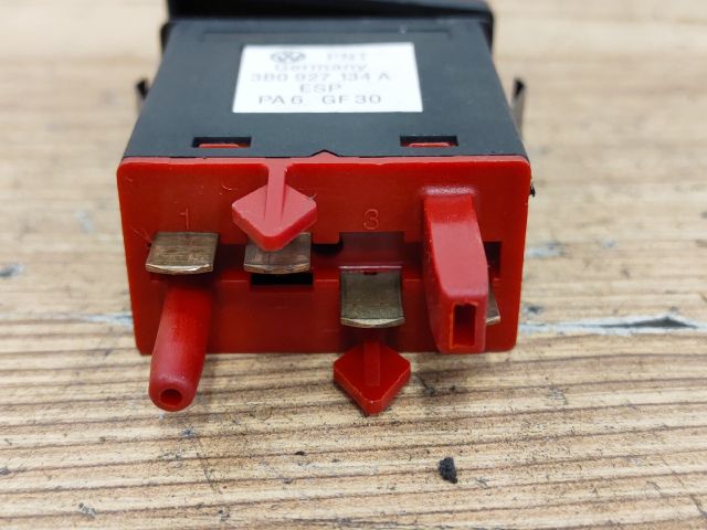 bontott VW PASSAT B5 ESP Kapcsoló