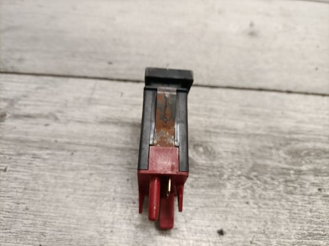 bontott VW PASSAT B5 ESP Kapcsoló