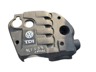 bontott VW PASSAT B5 Felső Hűtőburkolat