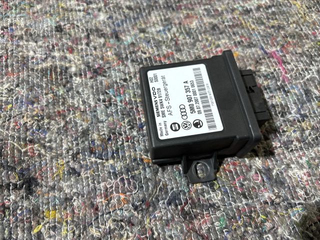 bontott VW PASSAT B5 Fényszóró Elektronika