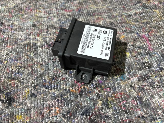 bontott VW PASSAT B5 Fényszóró Elektronika