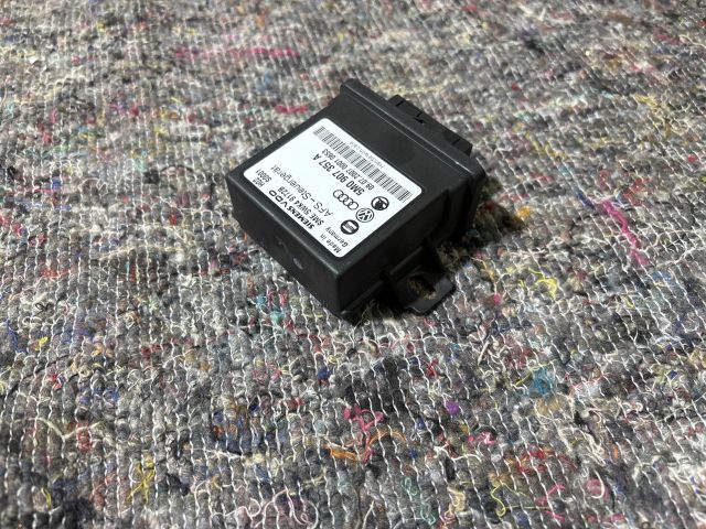 bontott VW PASSAT B5 Fényszóró Elektronika